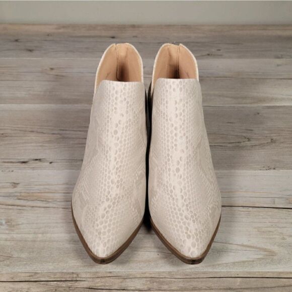 IndigoâRd.âNadia BootiesâWomen'sâShoesâSzâ8.5M - Picture 2 of 10